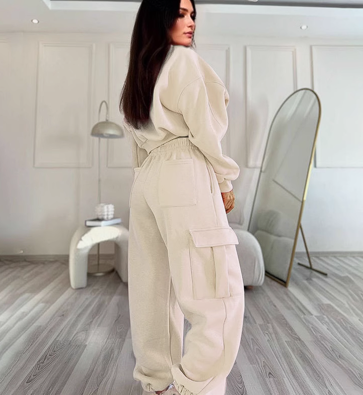 CALE TRACKSUIT